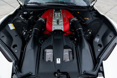 2019 Ferrari 812 Superfast Base