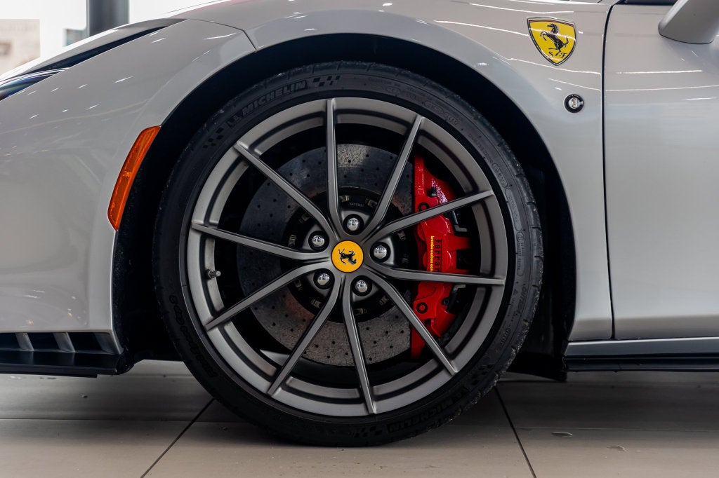 2021 Ferrari F8 Tributo Base