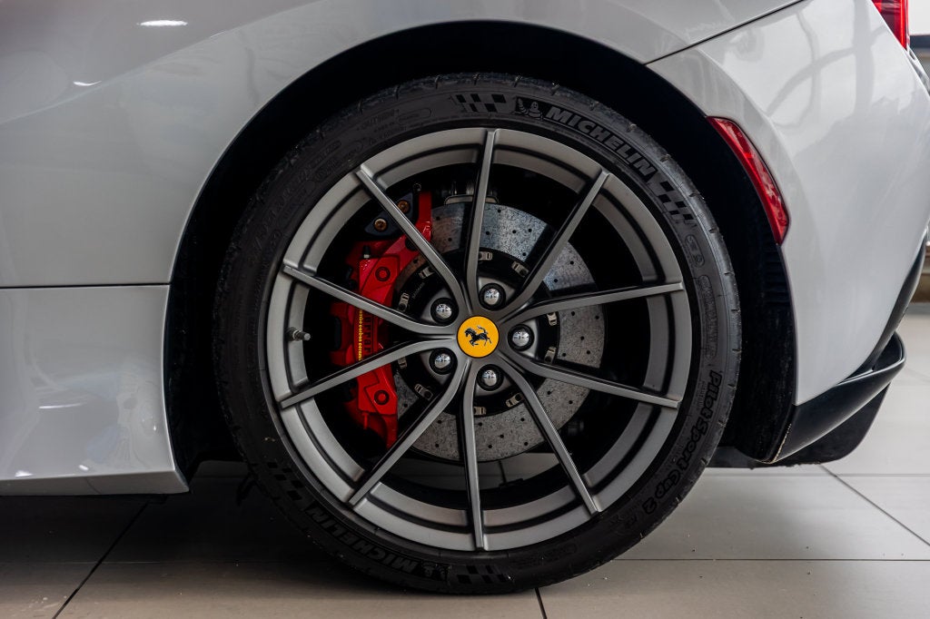 2021 Ferrari F8 Tributo Base