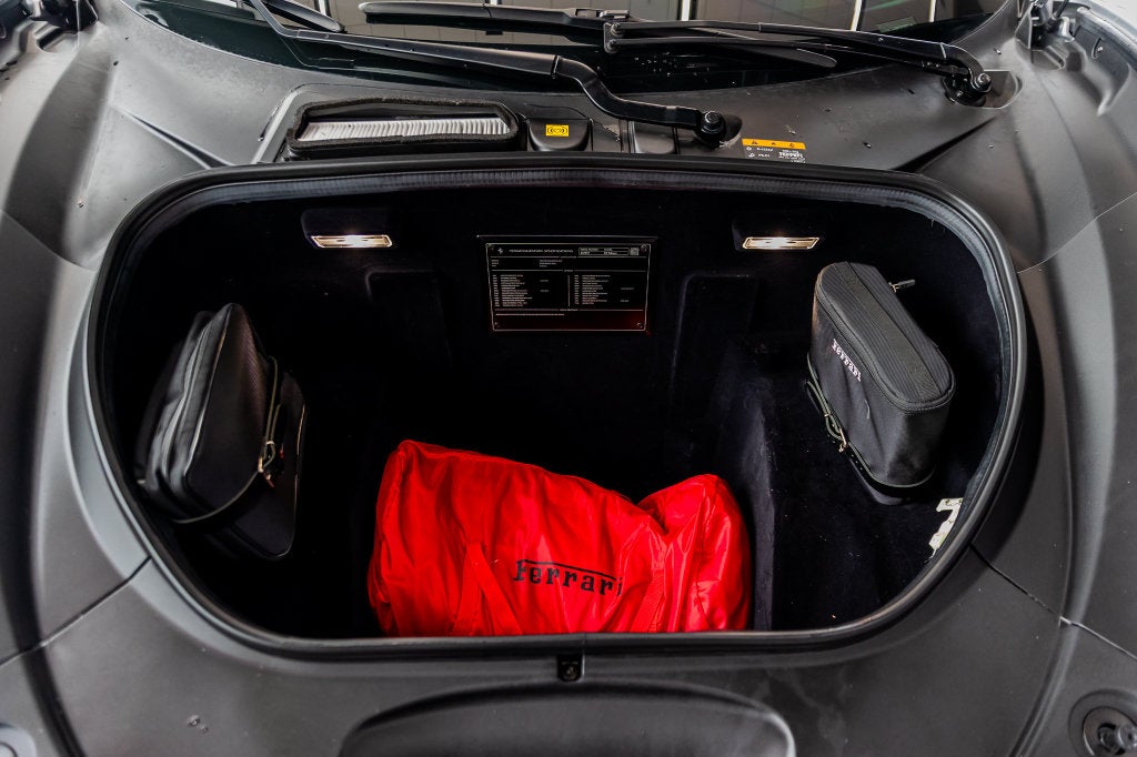 2021 Ferrari F8 Tributo Base