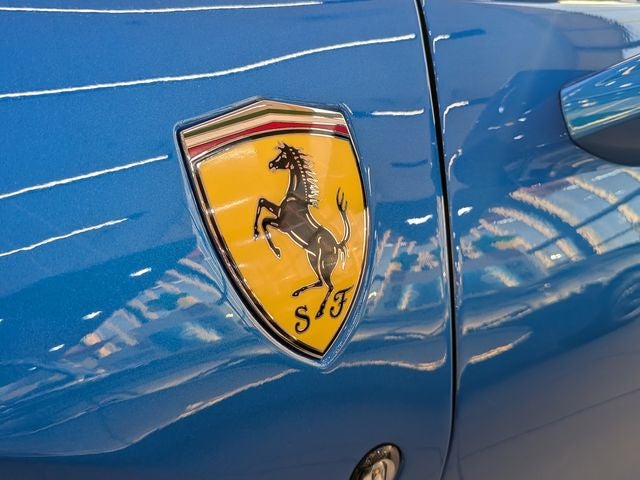2022 Ferrari F8 Spider Base