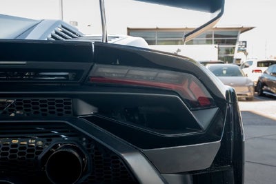 2023 Lamborghini Huracan STO Base