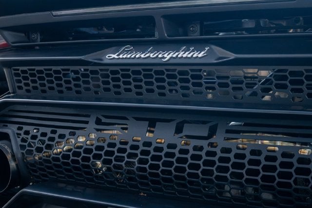 2023 Lamborghini Huracan STO Base