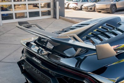 2023 Lamborghini Huracan STO Base