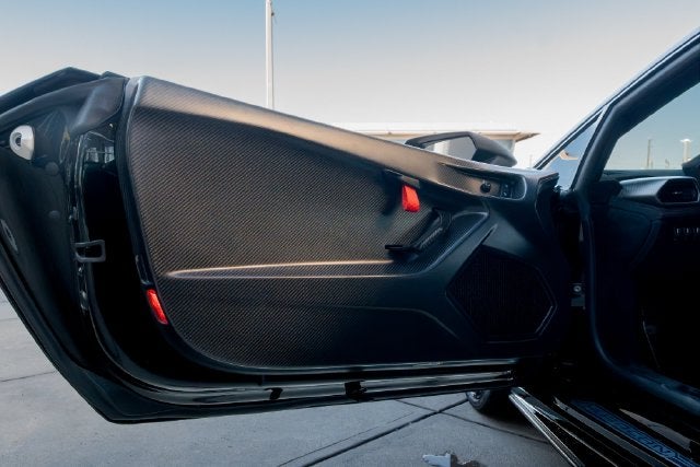2023 Lamborghini Huracan STO Base