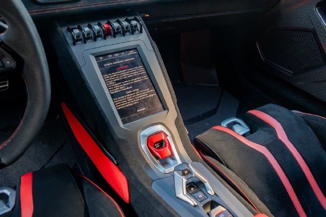 2023 Lamborghini Huracan STO Base