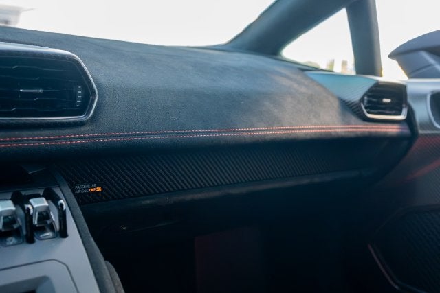 2023 Lamborghini Huracan STO Base