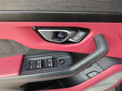 2021 Lamborghini Urus Base