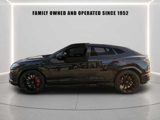 2021 Lamborghini Urus Base
