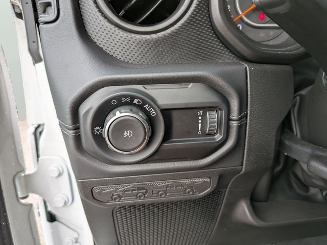 2025 Jeep Wrangler Rubicon X