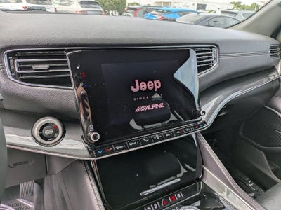 2023 Jeep Wagoneer Base