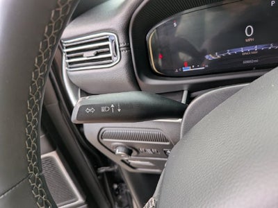 2023 Jeep Wagoneer Base