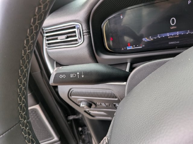 2023 Jeep Wagoneer Base