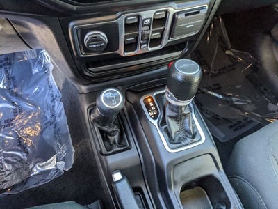 2023 Jeep Gladiator Sport