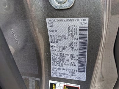 2024 Nissan Frontier SV