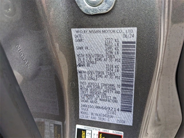 2024 Nissan Frontier SV