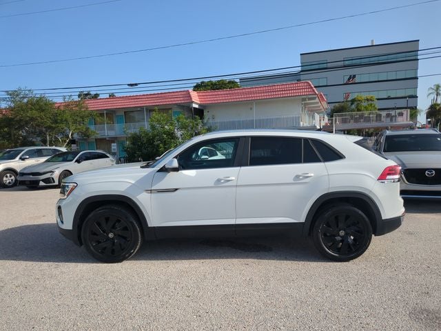 2024 Volkswagen Atlas Cross Sport 2.0T SE w/Technology
