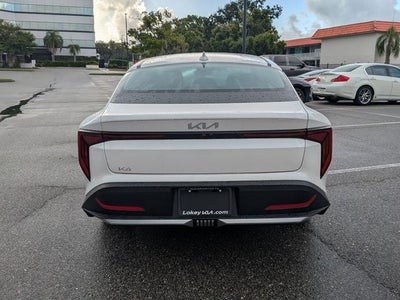2026 Kia K4 LXS