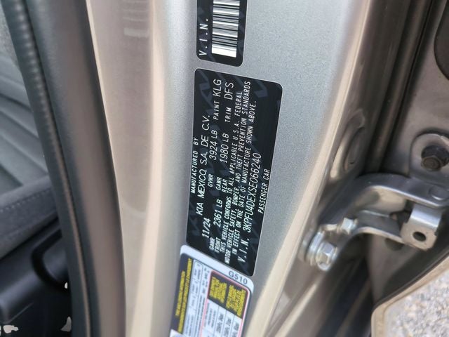 2025 Kia K4 EX