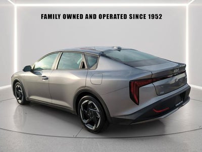 2025 Kia K4 EX
