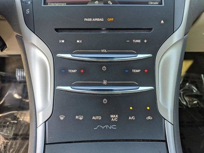 2016 Lincoln MKZ Base