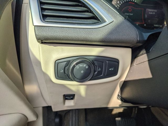 2016 Lincoln MKZ Base