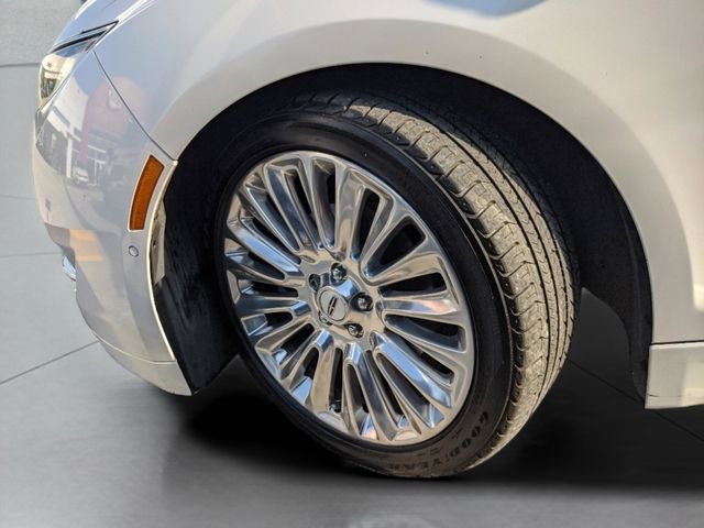 2016 Lincoln MKZ Base