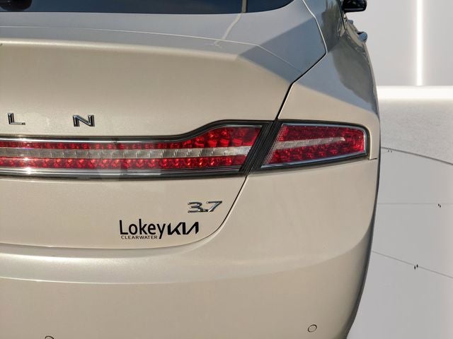 2016 Lincoln MKZ Base