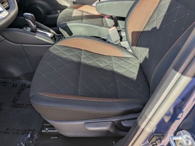 2018 Nissan Kicks SR Blue w white roof