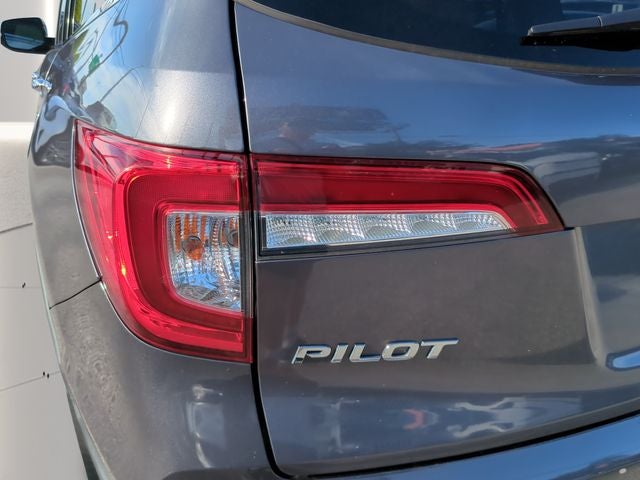 2022 Honda Pilot Touring 8 Passenger
