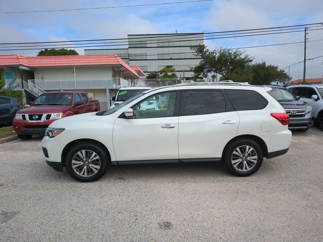 2019 Nissan Pathfinder SV