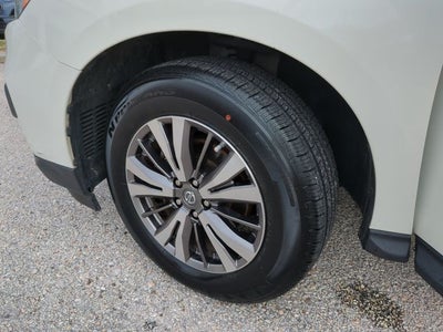 2019 Nissan Pathfinder SV