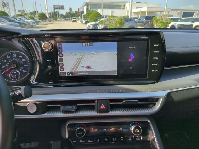 2022 Kia K5 GT-Line