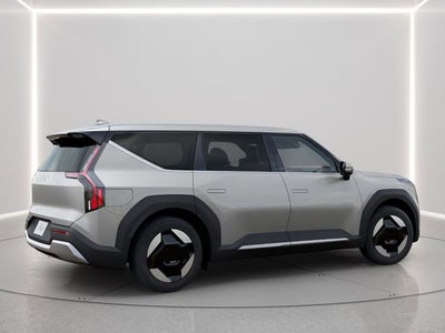 2026 Kia EV9 Light Long Range
