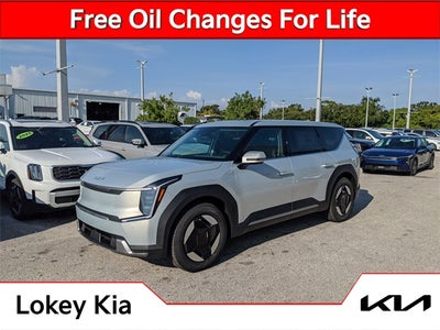 2026 Kia EV9 Light Long Range