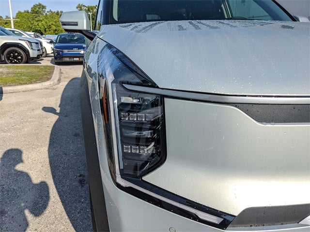 2026 Kia EV9 Light Long Range