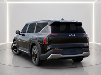2026 Kia EV9 Light Long Range