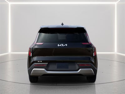 2026 Kia EV9 Light Long Range