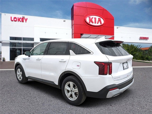 2025 Kia Sorento LX