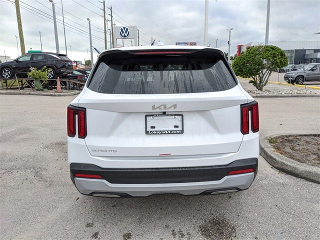 2025 Kia Sorento LX