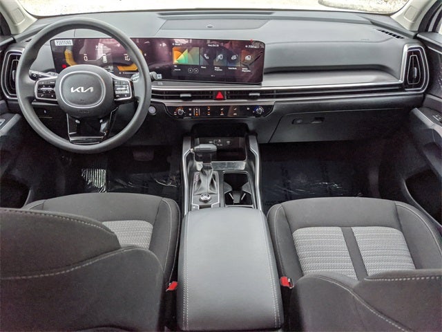 2025 Kia Sorento LX
