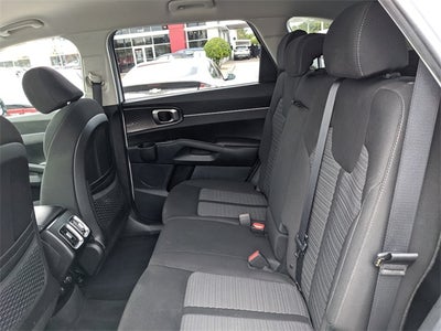2022 Kia Sorento LX