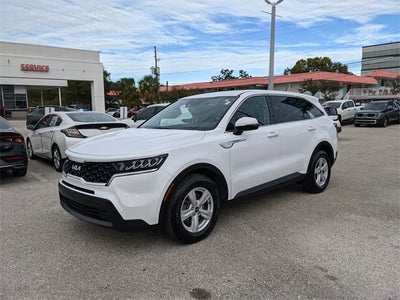2022 Kia Sorento LX