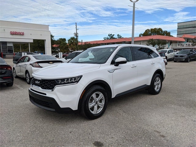 2022 Kia Sorento LX