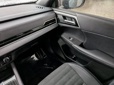 2024 Mitsubishi Outlander SE Black Edition w/Pano Roof
