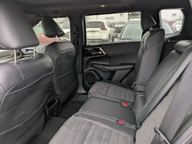 2024 Mitsubishi Outlander SE Black Edition w/Pano Roof