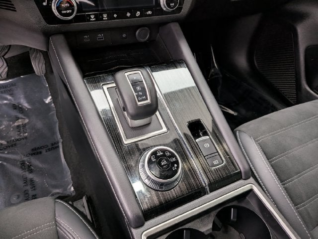 2024 Mitsubishi Outlander SE Black Edition w/Pano Roof