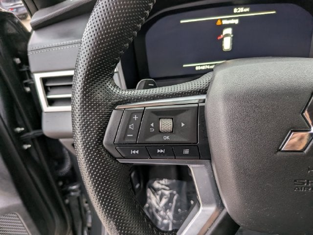 2024 Mitsubishi Outlander SE Black Edition w/Pano Roof