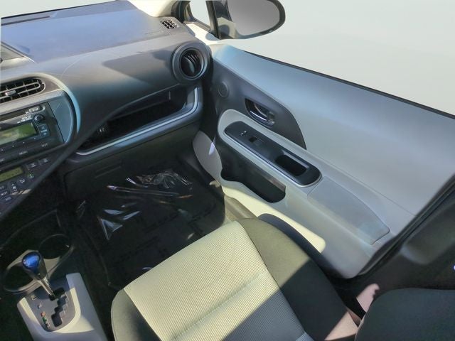 2014 Toyota Prius c Two