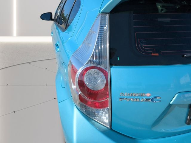 2014 Toyota Prius c Two